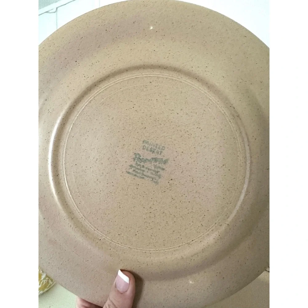 Six Painted Desert Metlox Dinner plate poppytrail Vernon tan‎ dots dinnerware